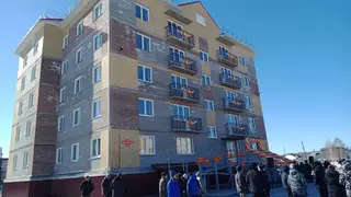 В Боготоле завершилось строительство 30-квартирного дома для переселенцев из аварийного жилья