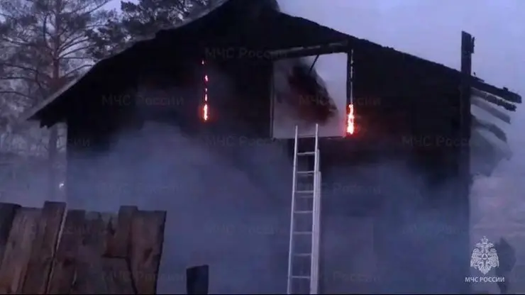 Трое детей погибли на страшном пожаре в Иркутской области