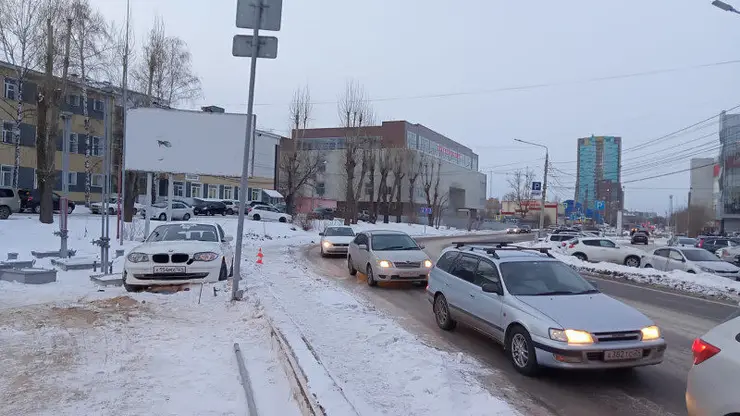 В Красноярске женщина в состоянии алкогольного опьянения сбила ребёнка на тротуаре