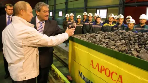 Владимир Путин поддержал перезапуск алмазного месторождения «Мир» в Якутии
