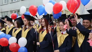 23 июня в школах Красноярска начнутся выпускные