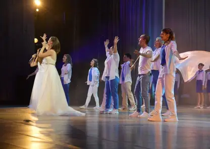 СУЭК и Фонд "СУЭК-РЕГИОНАМ" поддержали масштабный инклюзивный гала-концерт в Красноярске 