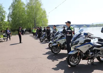 Полицейские Красноярска открыли летний сезон работы в туристических местах
