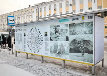 В столице Бурятии появились арт-остановки с работами художников и каллиграфов