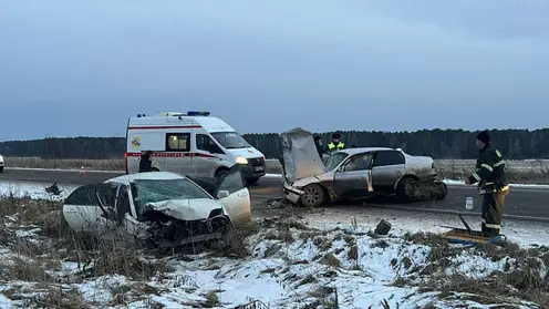 Шесть человек попали в больницу после ДТП под Лесосибирском