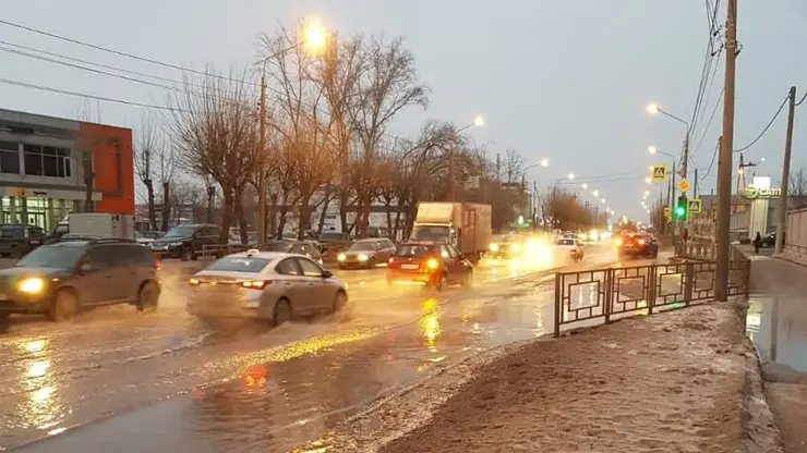 В Красноярске на правом берегу произошел порыв теплосети