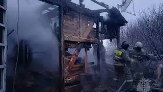 В Красноярском крае два человека погибли при пожаре в частном доме в Шушенском