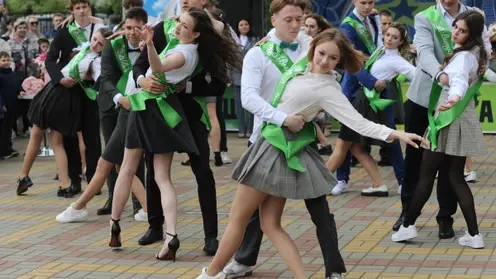 В школах Томска последние звонки прозвенят 25 мая