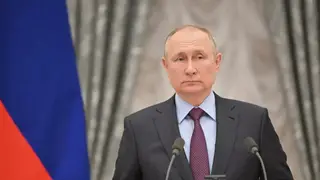 Президент России Владимир Путин объявил о начале специальной военной операции на Донбассе 