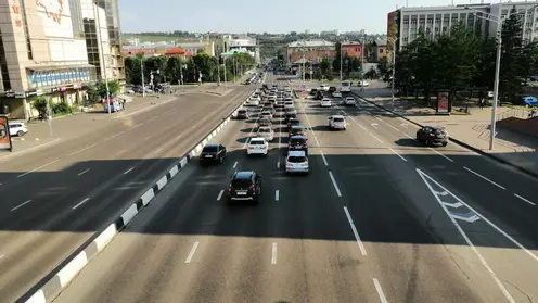 На дорогах Красноярска увеличилось число автомобильных пробок