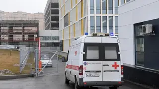 В Красноярске из окна общежития выпала студентка