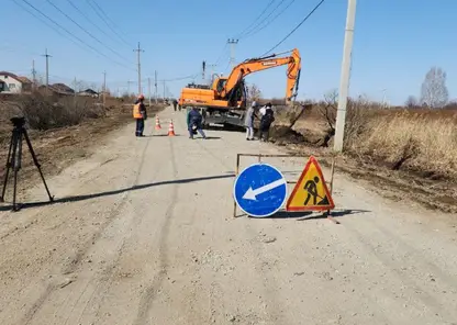 В Хабаровском районе начался сезон дорожных работ