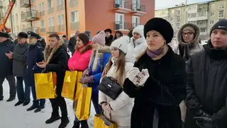 В Красноярском крае 108 человек переселили из деревянных бараков