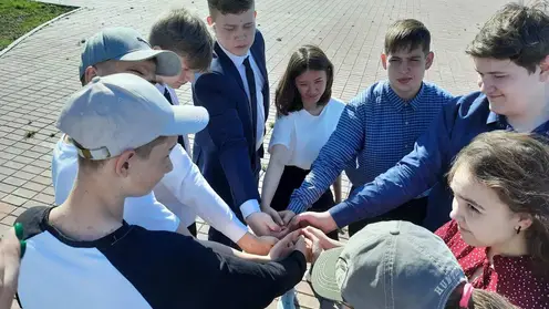 Школьники Кодинска приняли участие в выпускном Энергокласса
