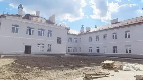 В Красноярске построят четыре школы и три детских сада