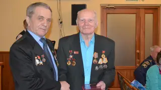 В Красноярске скончался полный кавалер ордена Трудовой Славы, почётный гражданин Красноярска Виктор Наумов