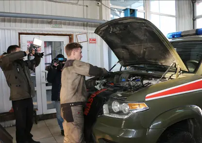 В Хабаровске местное предприятие помогает ремонтировать машины для военнослужащих