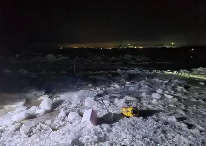 В Енисейском районе 33-летний водитель на самосвале провалился под лёд и погиб