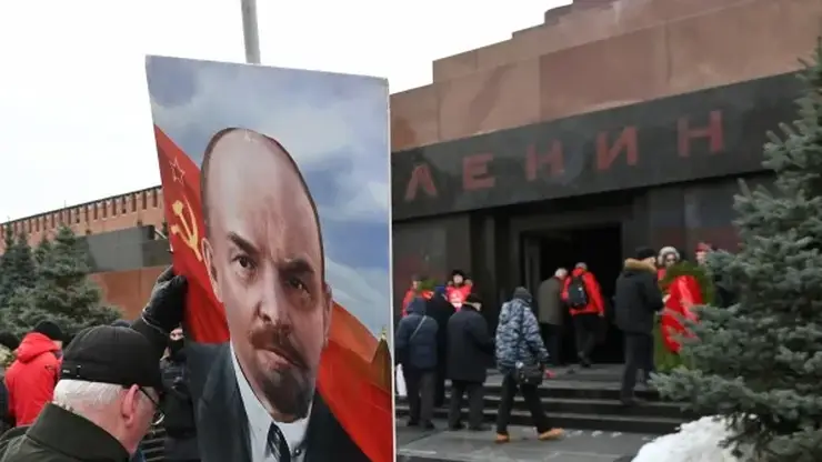 Жителя Читы задержали при попытке поджечь мавзолей Ленина в Москве