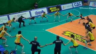 Волейболистки красноярского «Енисея» победили в первом матче с новым тренером