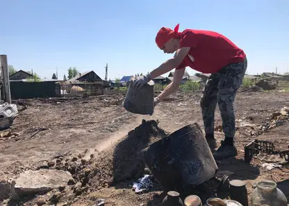 В Красноярском крае добровольцы и студенческие отряды устраняют последствия майских пожаров