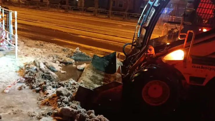 Дорожники Красноярска сообщили об устранении последствий коммунальной аварии