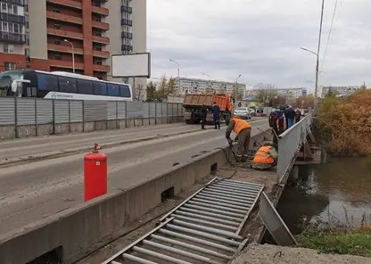 Мэрия Красноярска назвала сроки завершения ремонта мостов через Качу