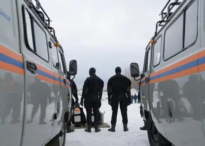 Льдина с детьми оторвалась в Красноярске на Абаканской протоке