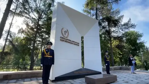 Мемориал героям-медикам открыли в Иркутске